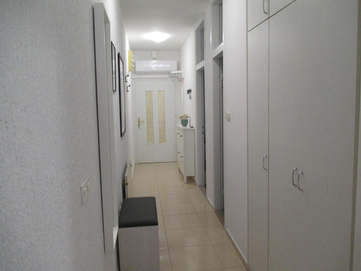 Family Apartment Romina Vrsar Exterior foto
