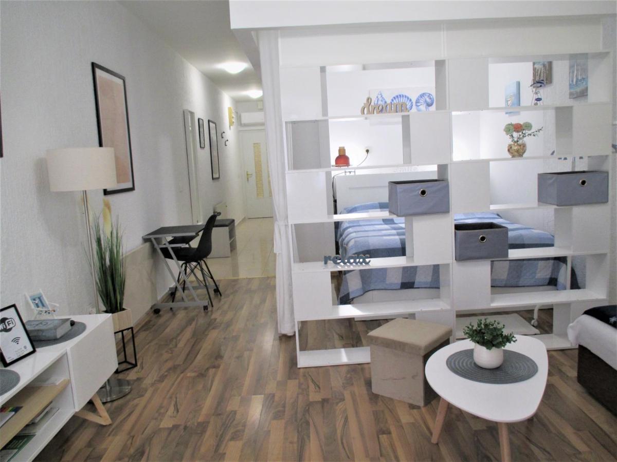 Family Apartment Romina Vrsar Exterior foto