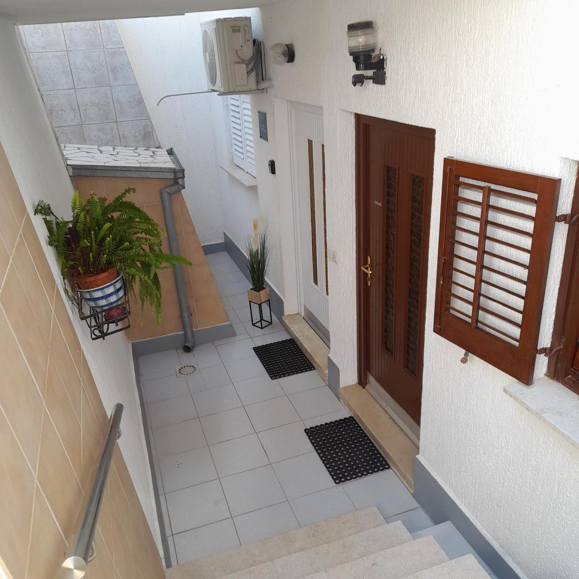 Family Apartment Romina Vrsar Exterior foto